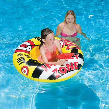 Bump n Squirt in water, yellow
